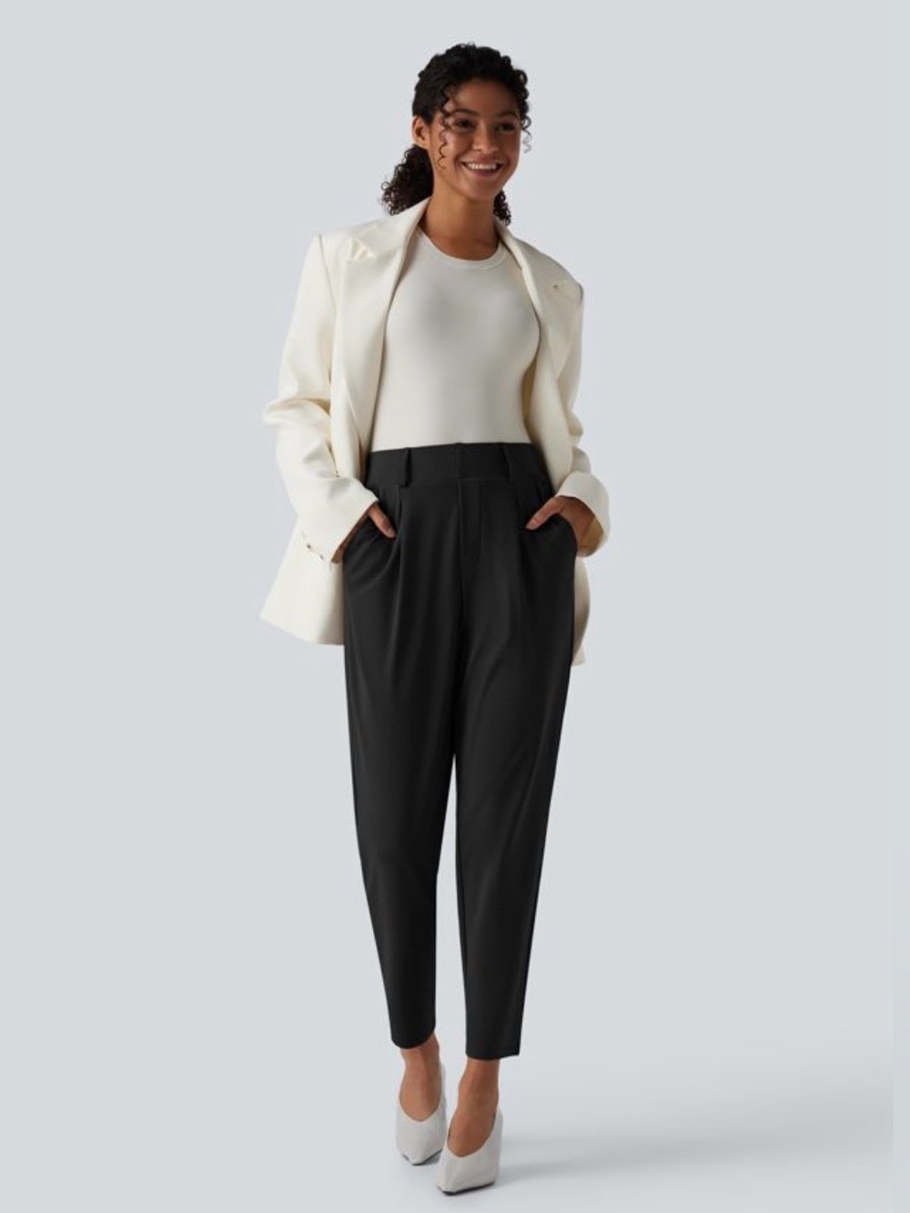 NWT Halara Black Flex High Waisted Tapered
Work Pants with Pockets, Size Large